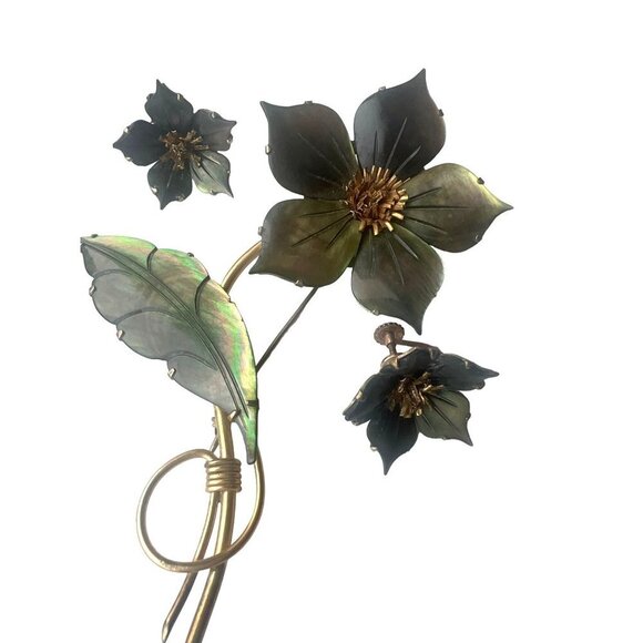 Ocean Treasure Vintage Brooch With Clip-on Earrings Mother-of-Pearl Floral Green - Picture 2 of 11